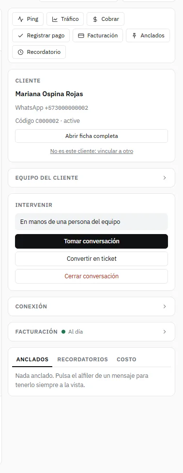 La columna derecha de una conversación: las herramientas, el cliente, quién la atiende y la conexión de su servicio
